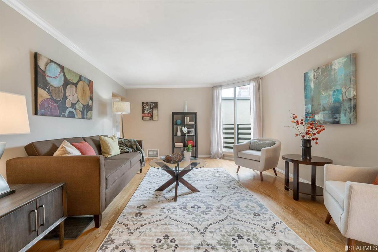 959 Corbett Avenue - Photo 1