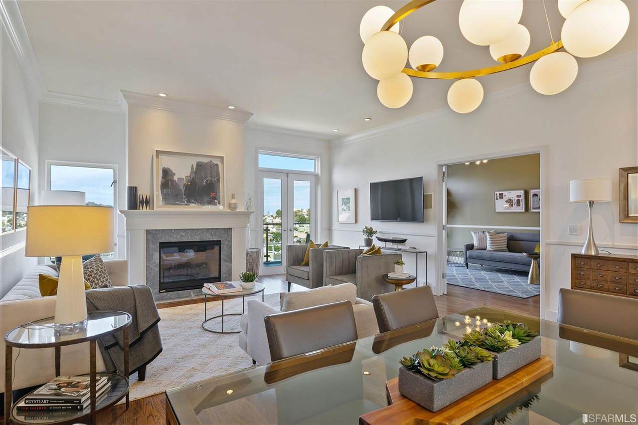 672 Clipper Street - Photo 1