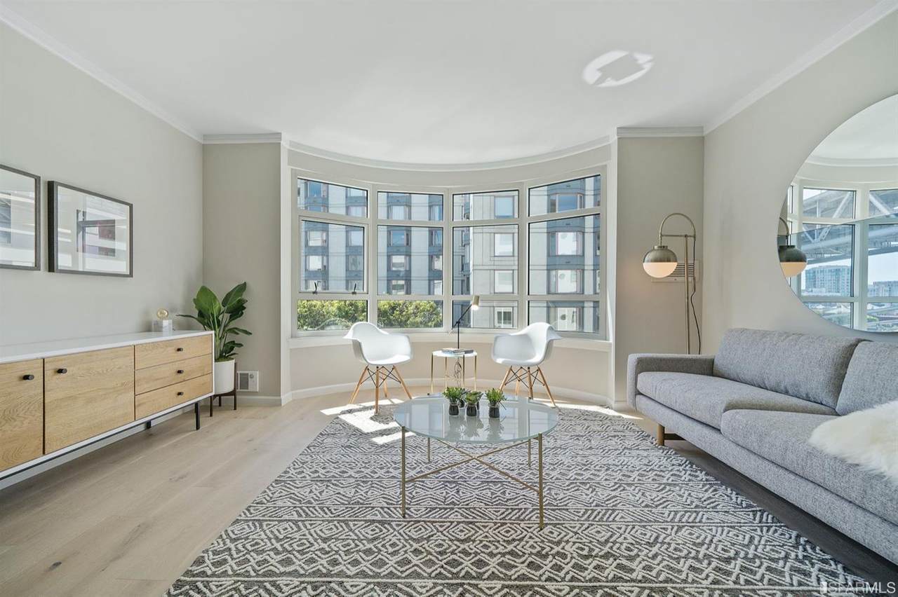 403 Main Street - Photo 1
