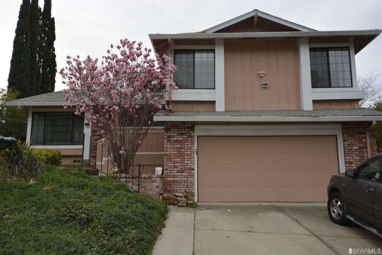 1439 Huston Road - Photo 1