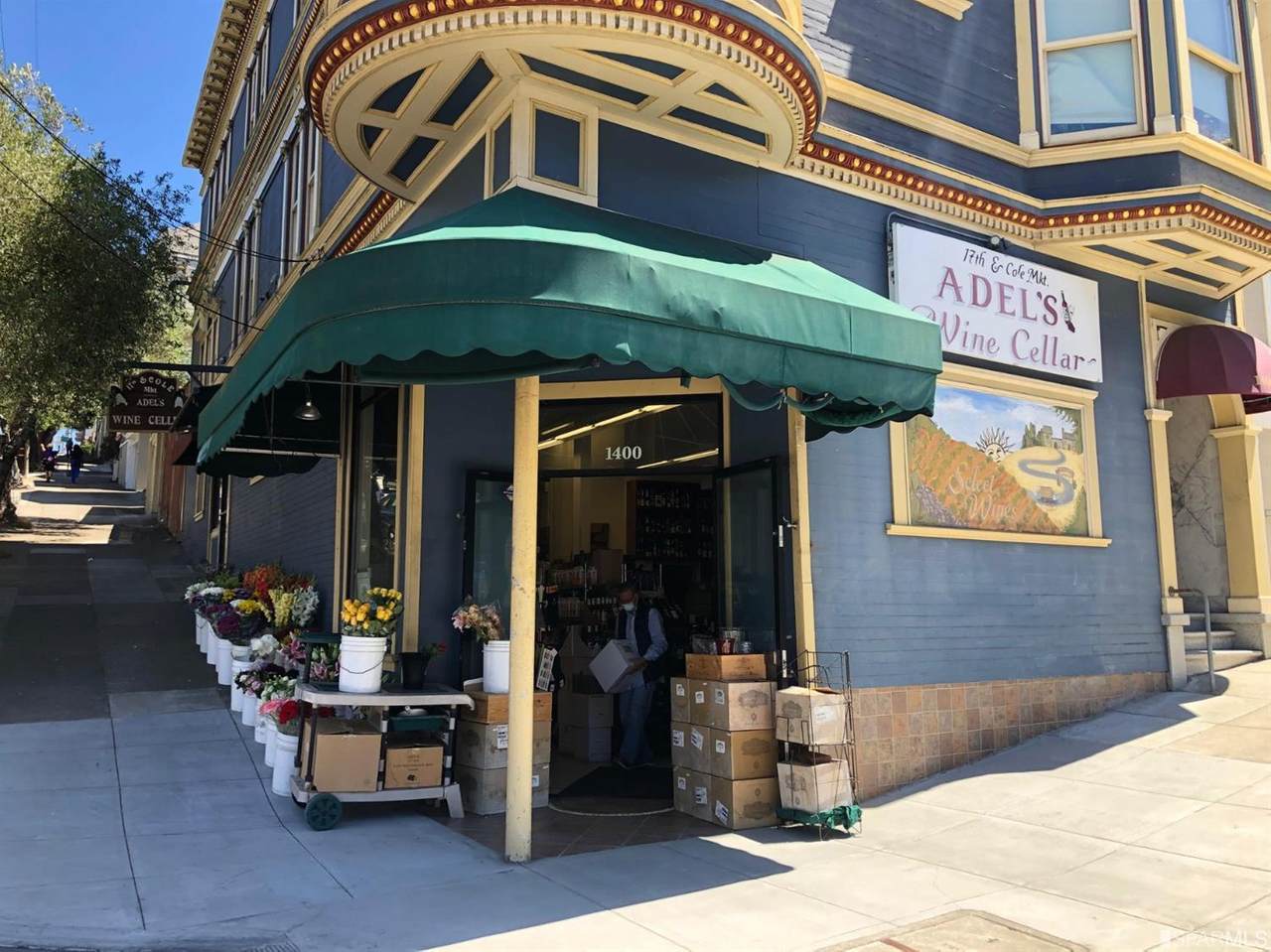 1400 Cole Street - Photo 1