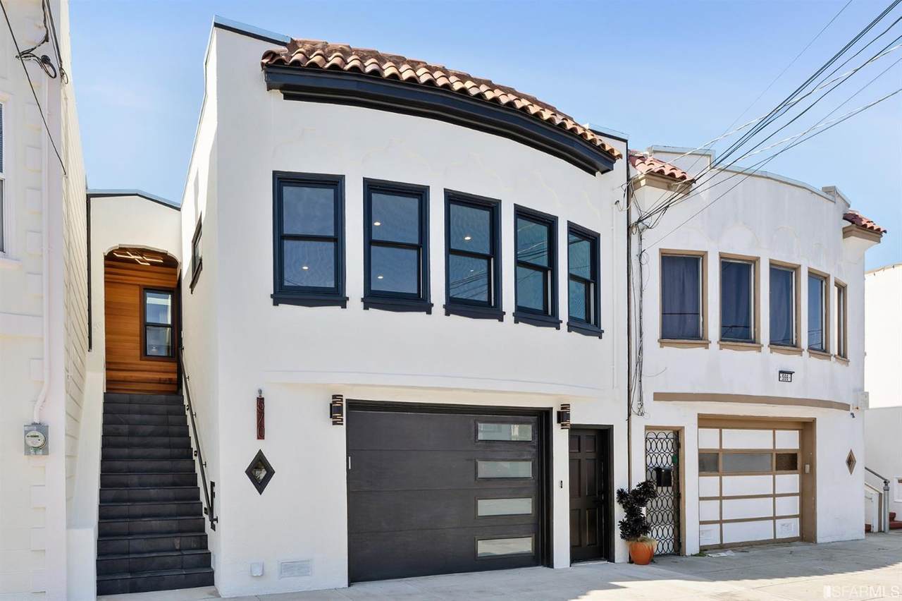 570 Moscow Street - Photo 1