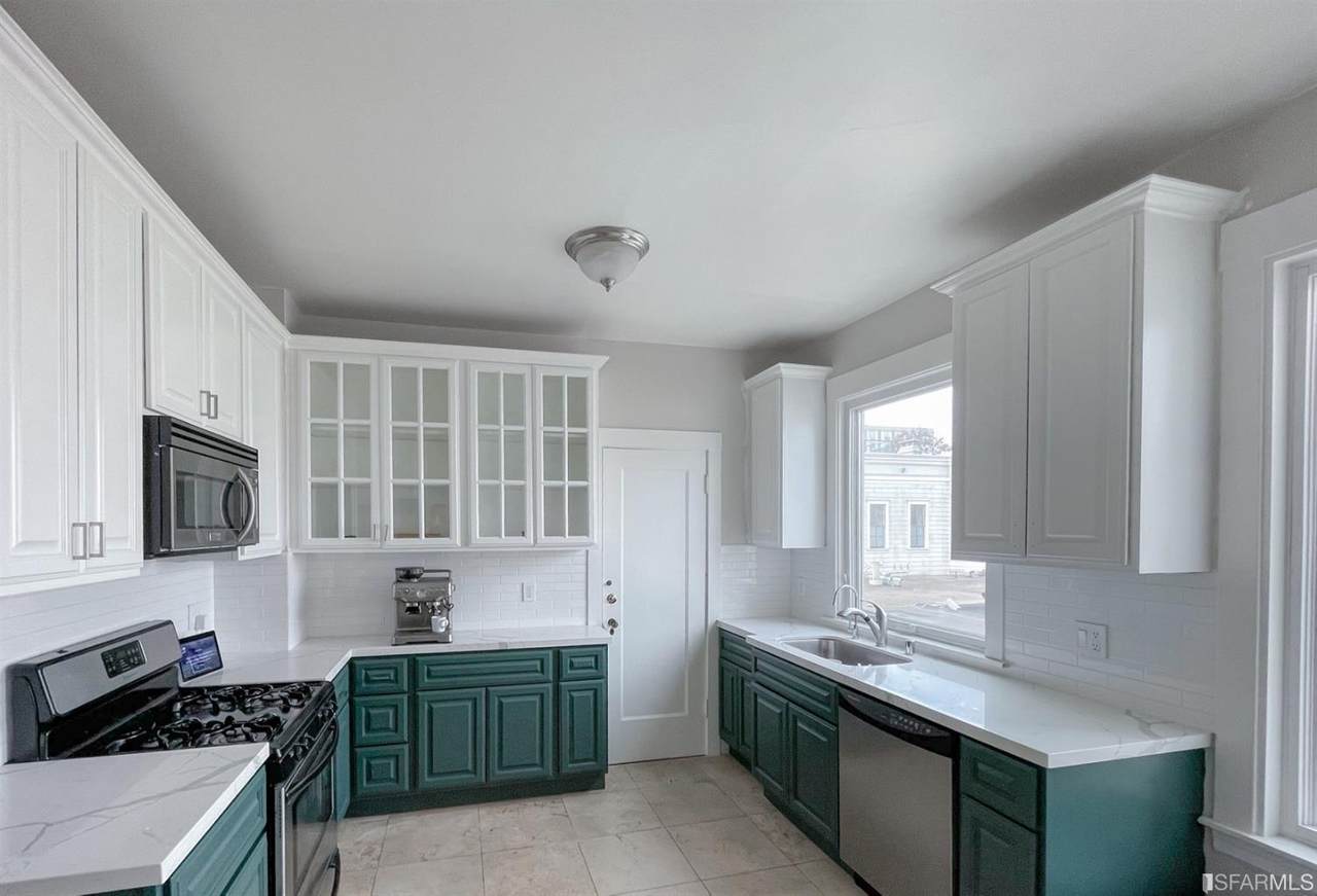 1267 Chestnut Street - Photo 1