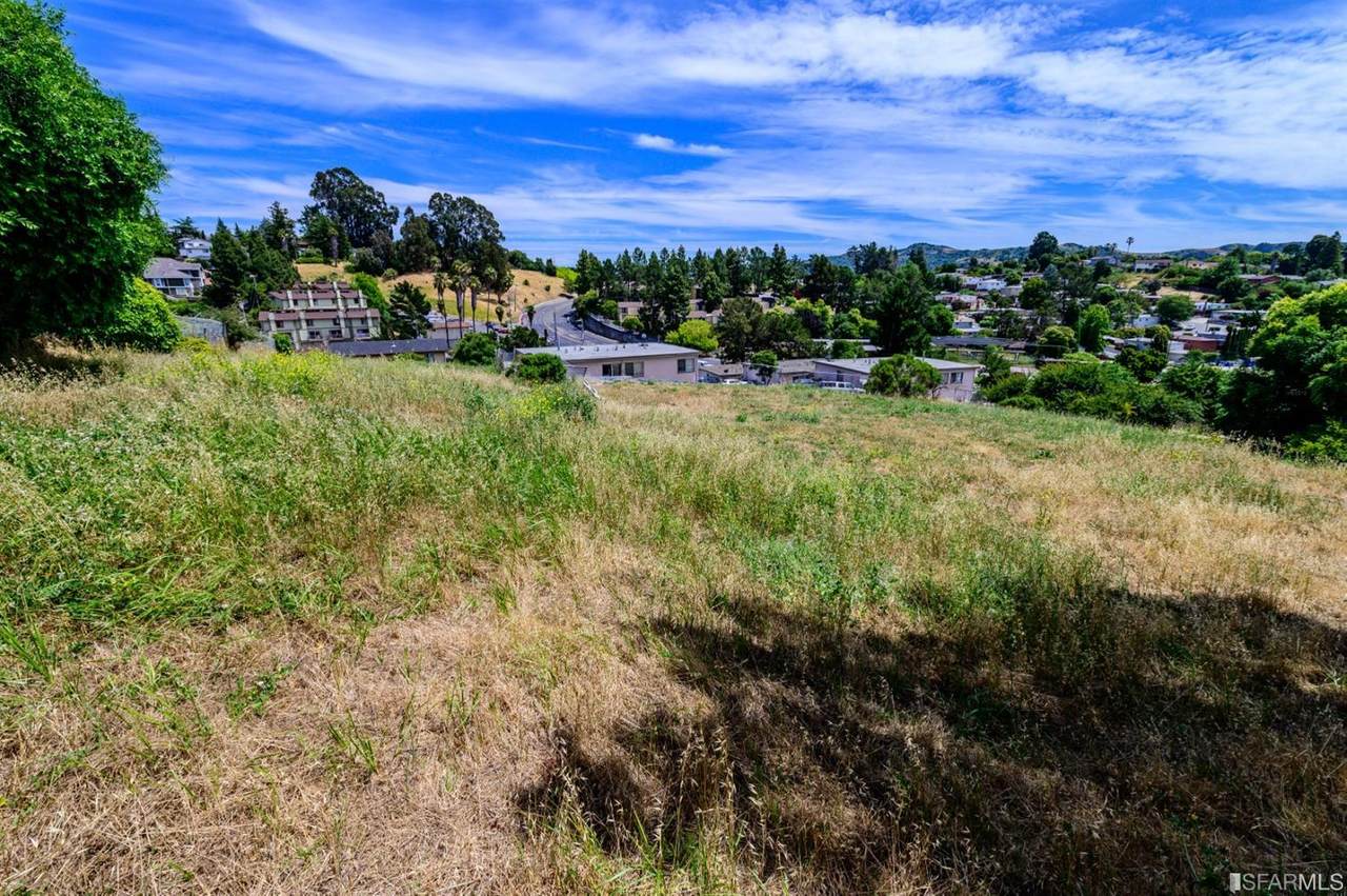 432 Valley View Road - Photo 1
