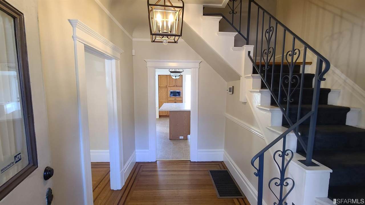 215 Chenery Street - Photo 1