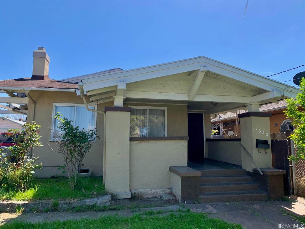 1620 Auseon Avenue - Photo 1