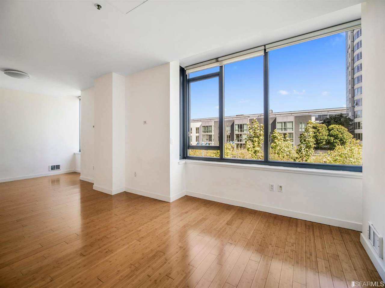 260 King Street - Photo 1
