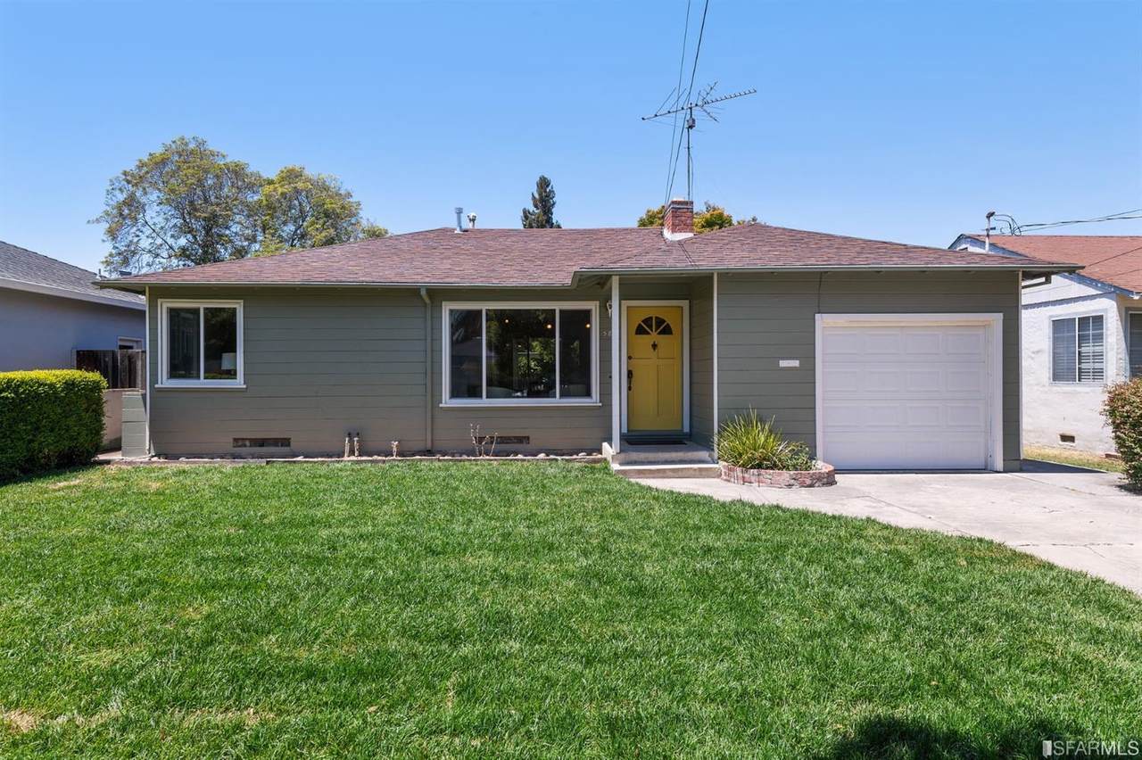 581 Gresham Avenue - Photo 1