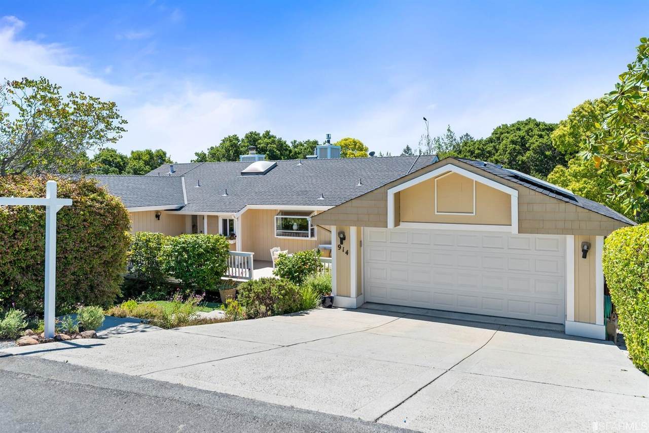 914 Fallen Leaf Way - Photo 1