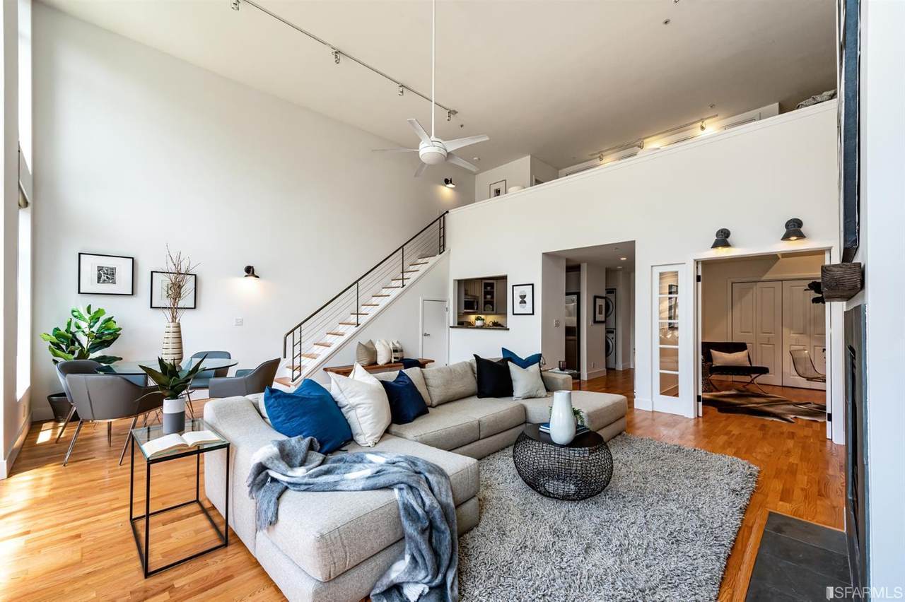 828 Innes Avenue - Photo 1