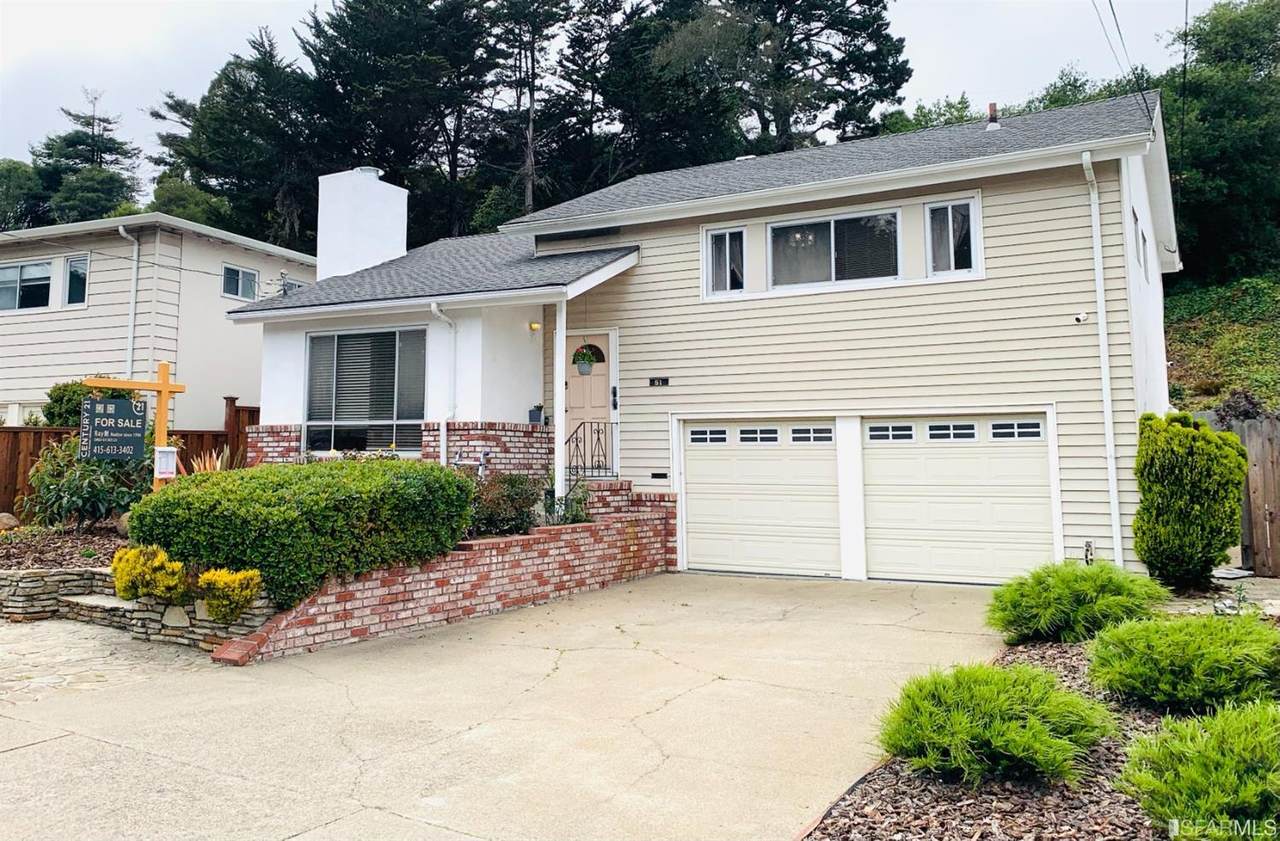 51 Escanyo Drive - Photo 1