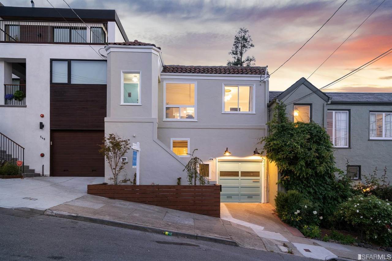 542 Rhode Island Street - Photo 1