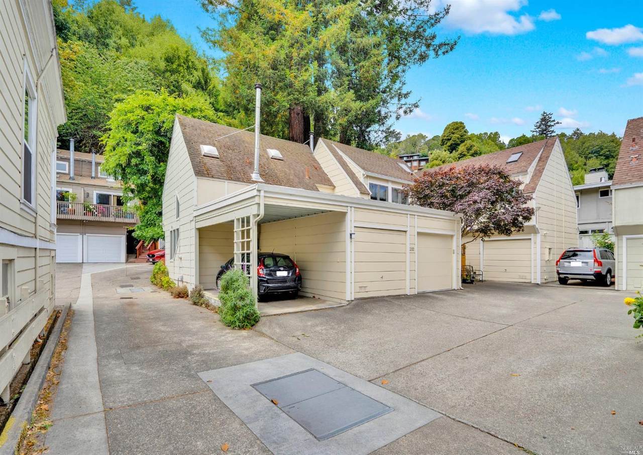 232 Miller Avenue - Photo 1