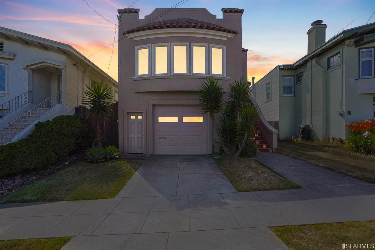253 Chicago Way - Photo 1