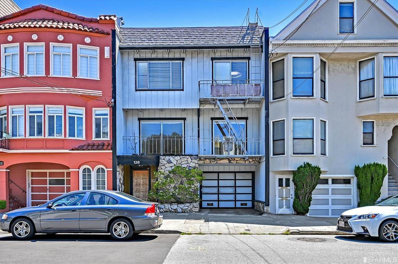 128 Parker Avenue - Photo 1
