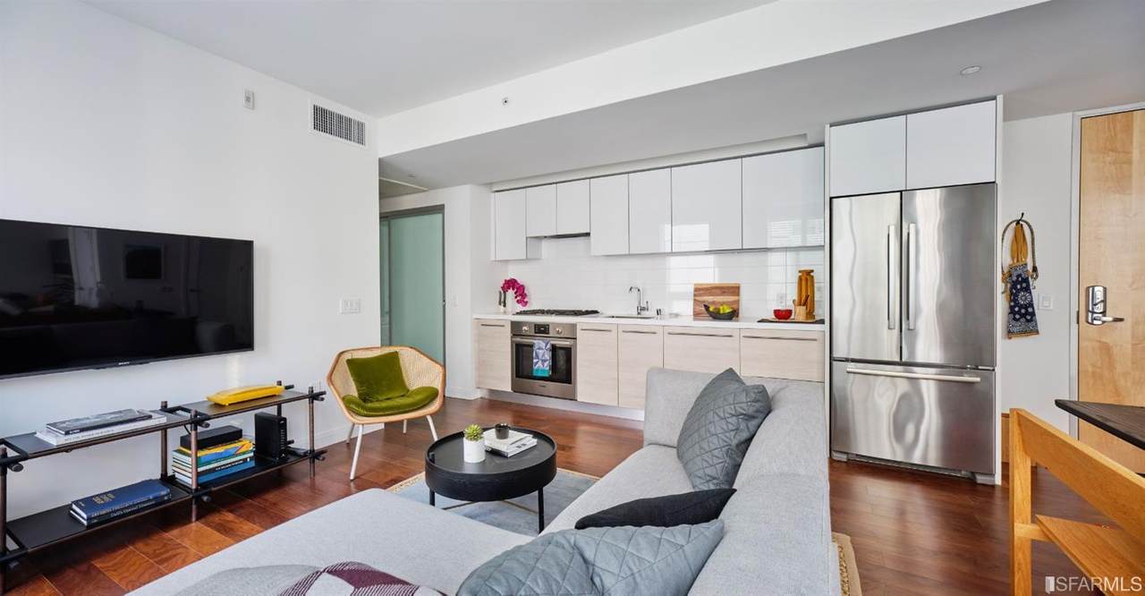 555 Fulton Street - Photo 1