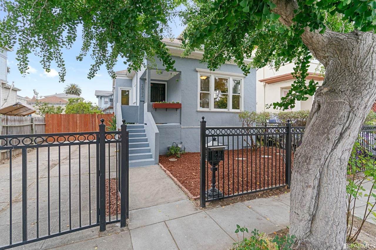 1031 Chestnut Street - Photo 1