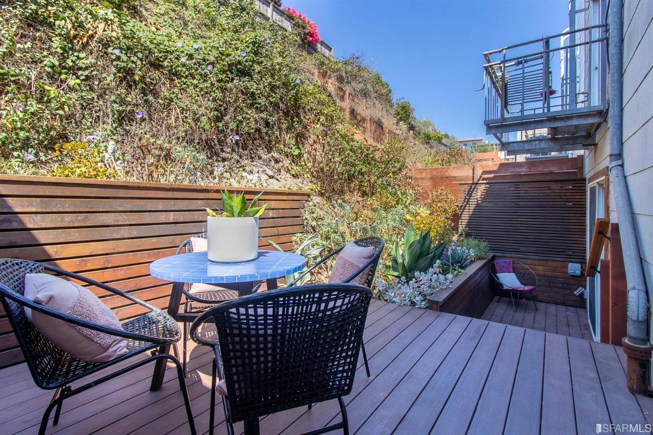 622 Peralta Avenue - Photo 1