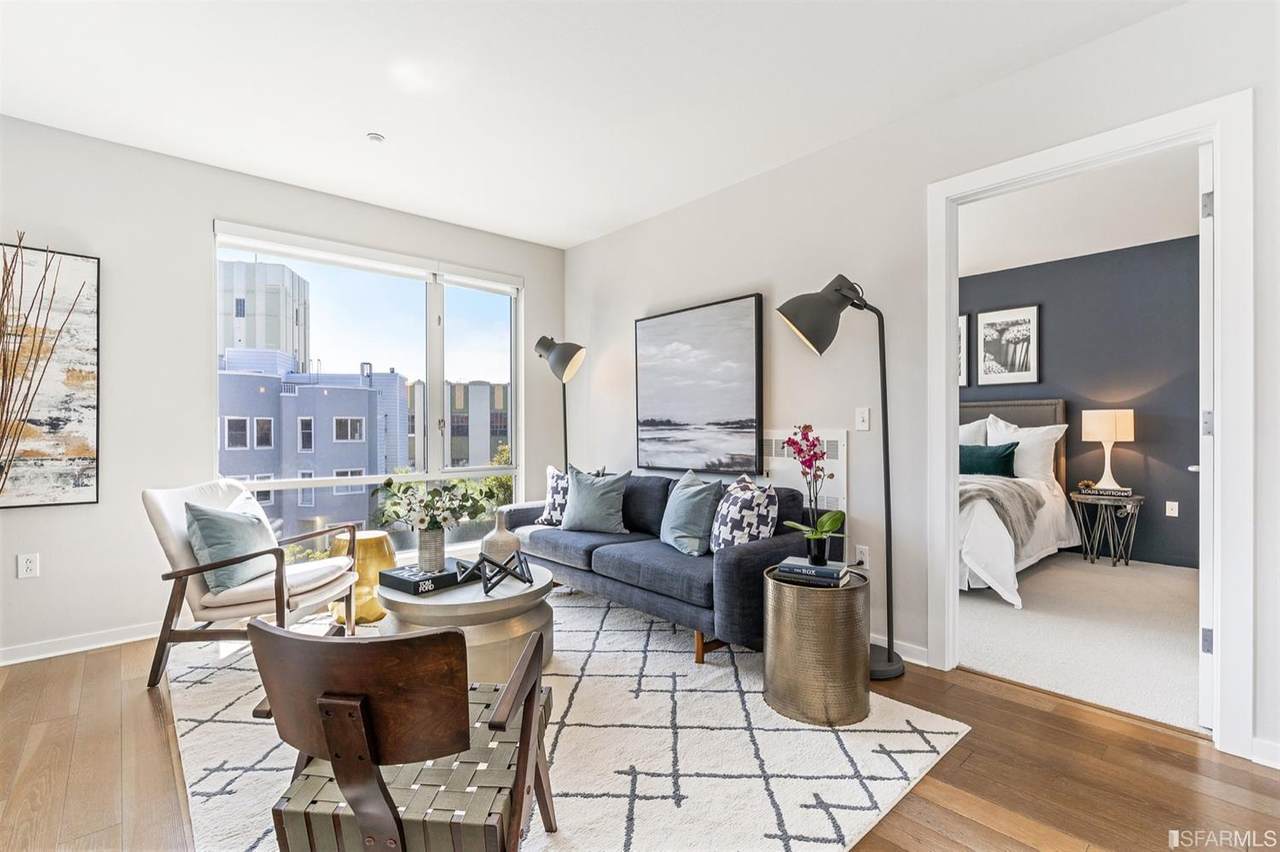 555 Bartlett Street - Photo 1