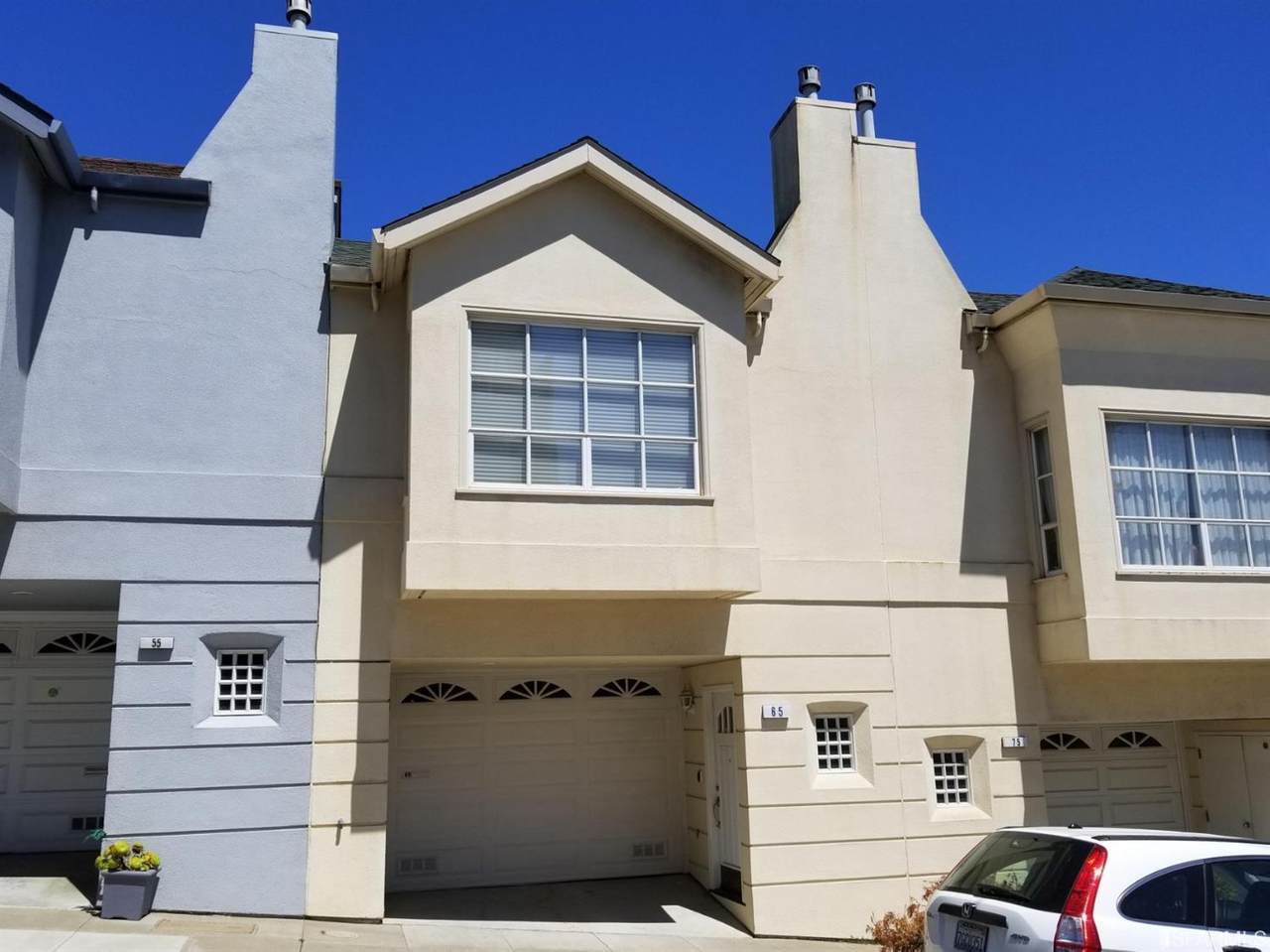 65 Rousseau Street - Photo 1