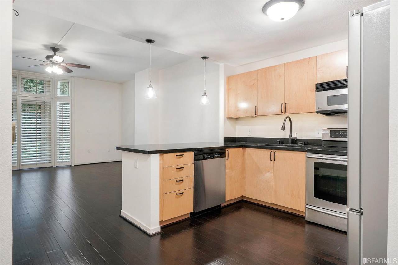 88 King Street - Photo 1