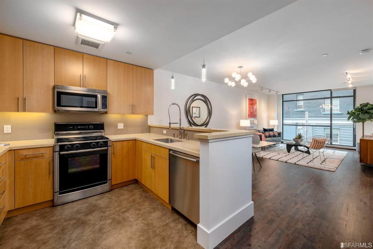 818 Van Ness Avenue - Photo 1
