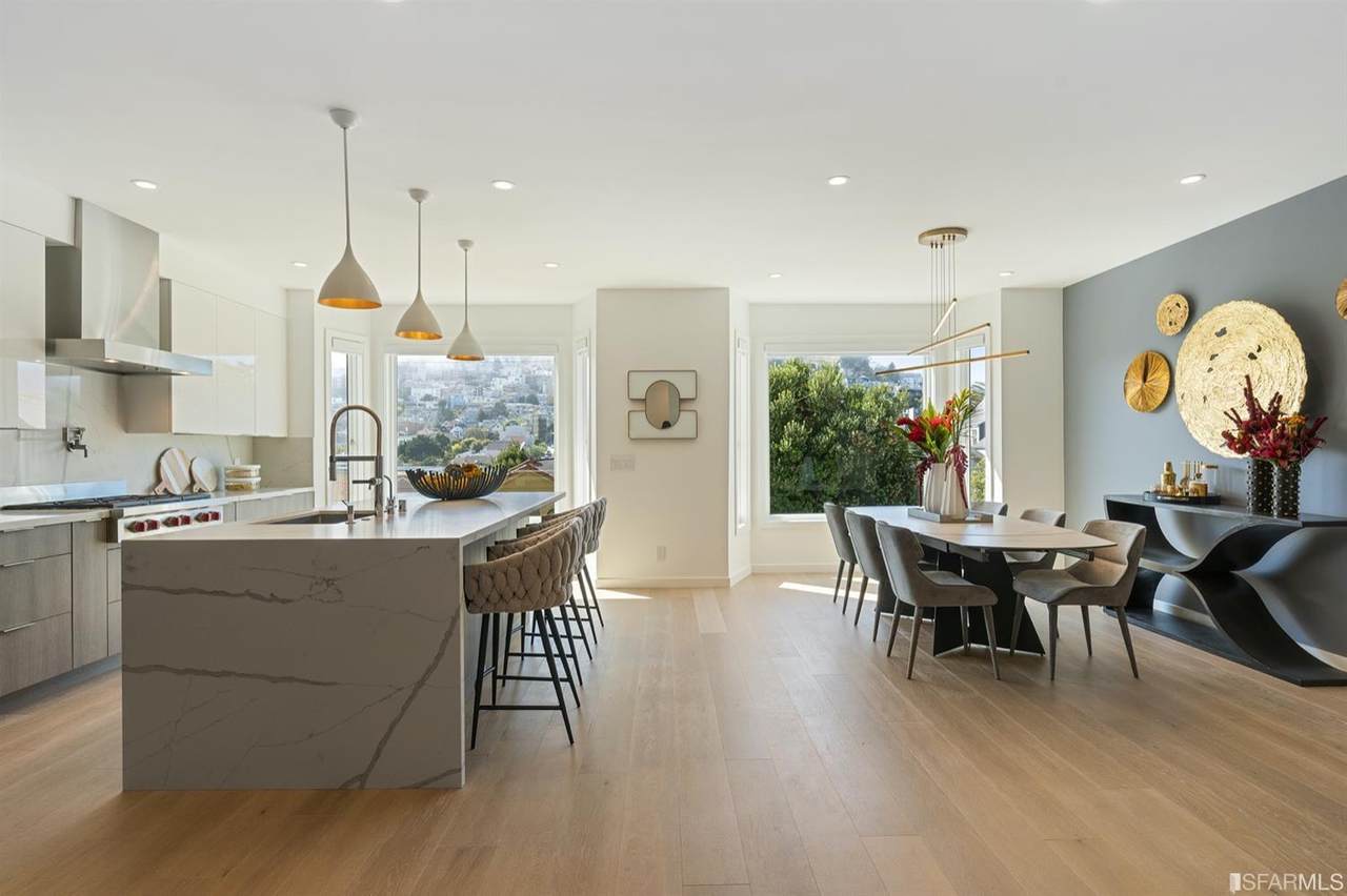 473 Diamond Street - Photo 1