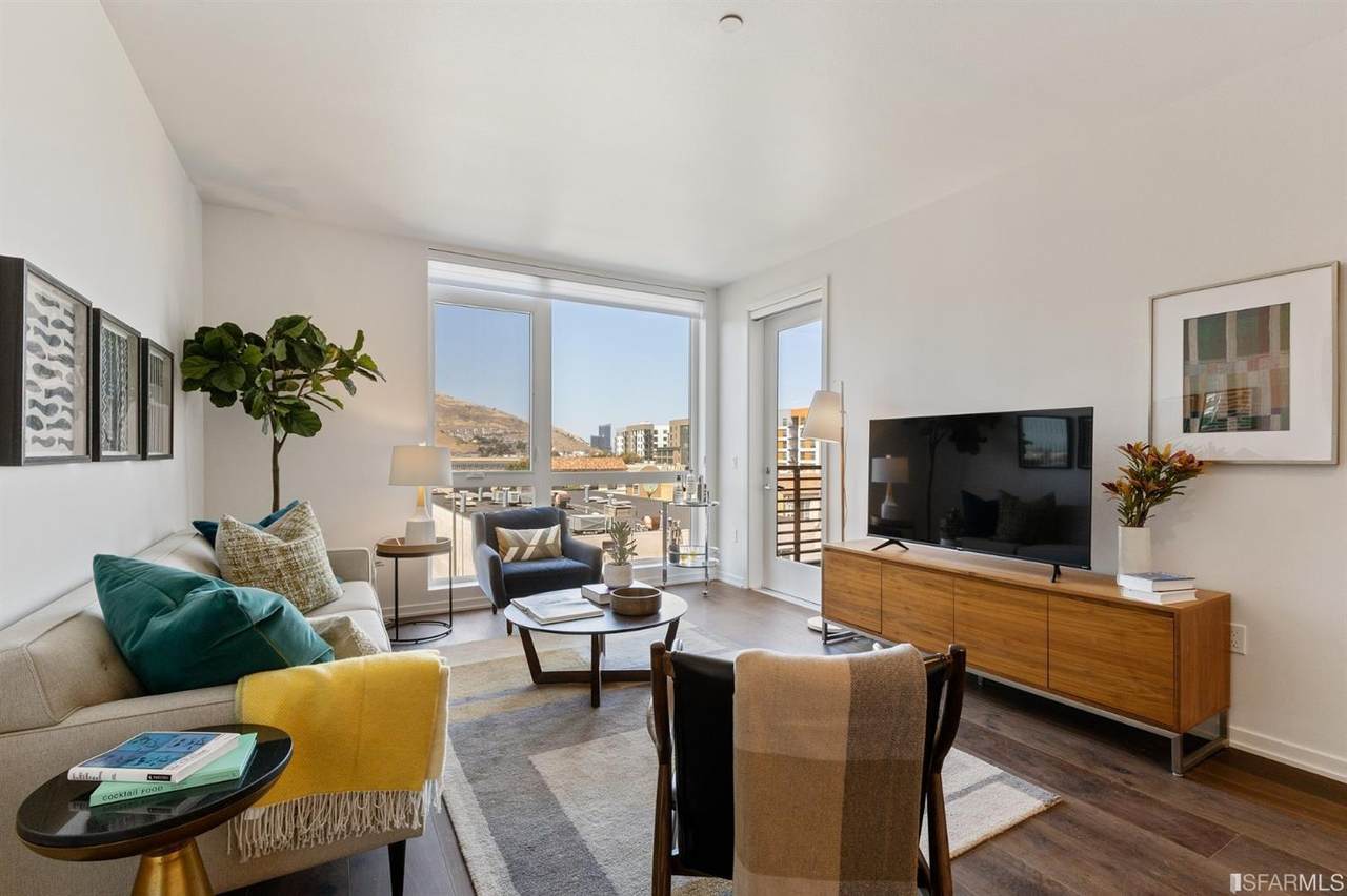 200 Linden Avenue - Photo 1