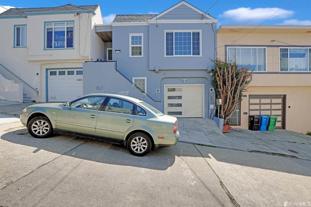109 Porter Street - Photo 1