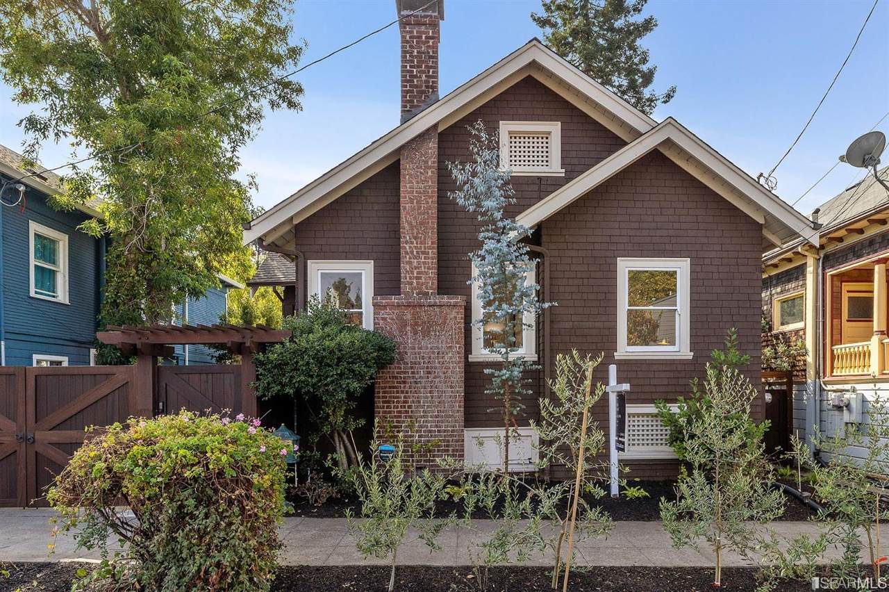 2212 Russell Street - Photo 1