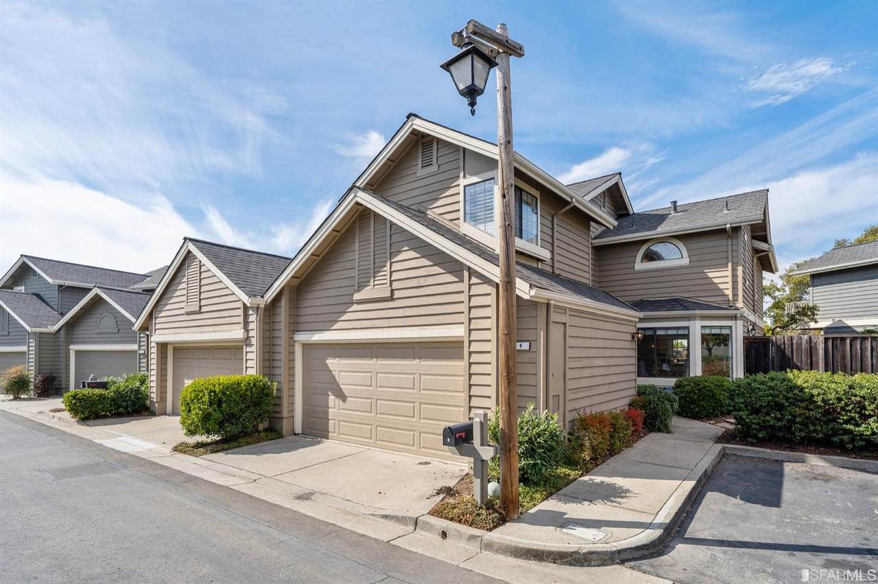 4 Sunny Cove Circle - Photo 1
