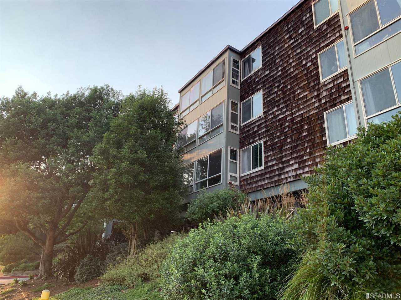 940 Duncan Street - Photo 1