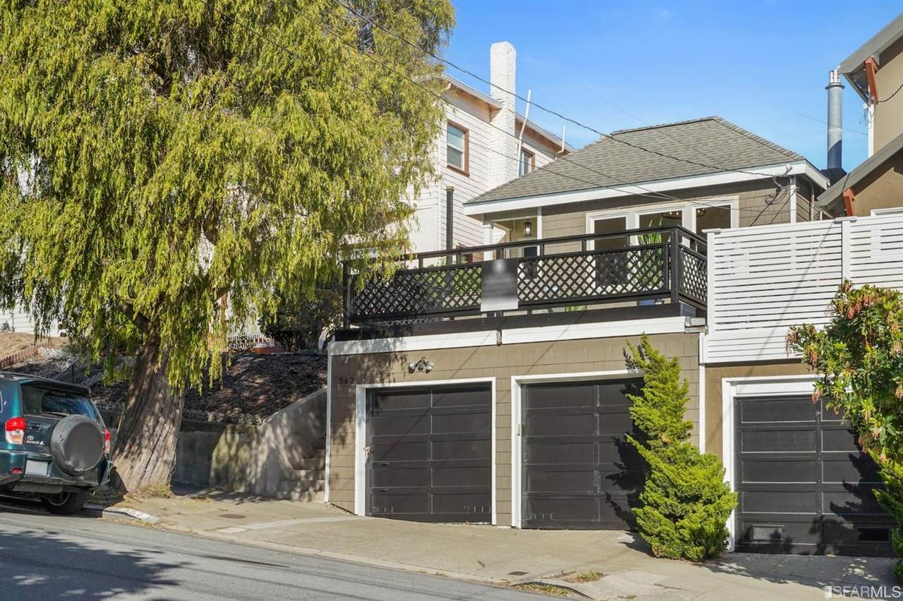 562 42nd Avenue - Photo 1