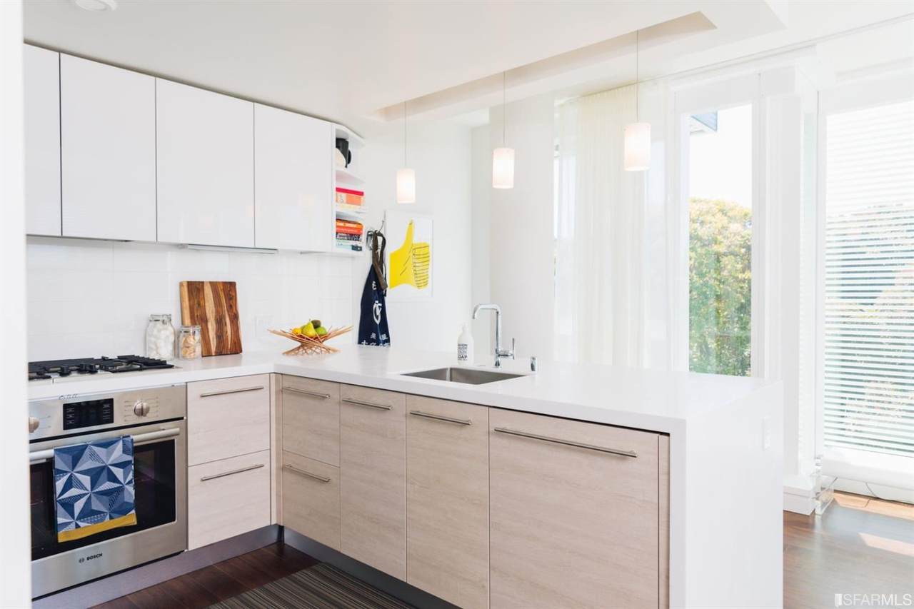555 Fulton Street - Photo 1