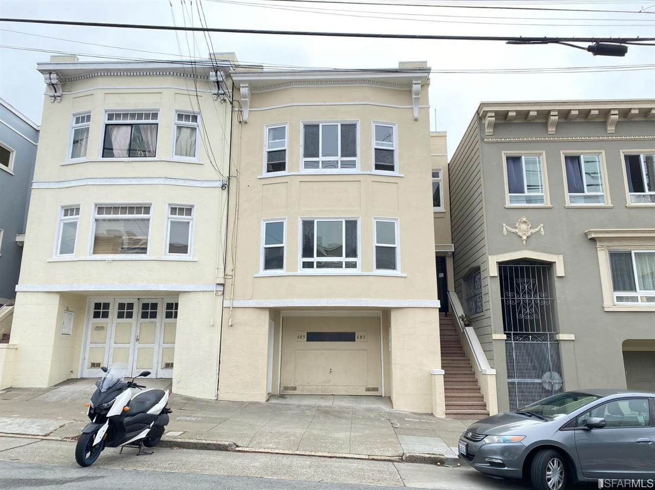 685 8th Avenue - Photo 1