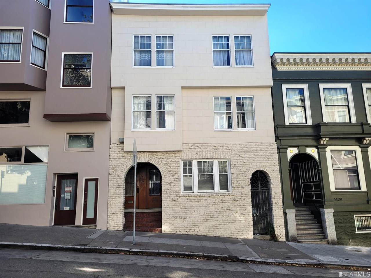 1423 Jackson Street - Photo 1