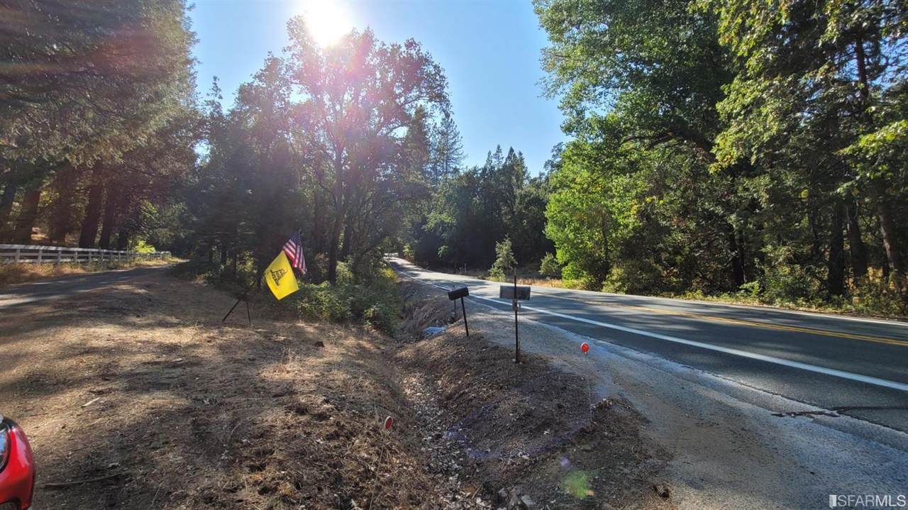 241 Ealey Road - Photo 1