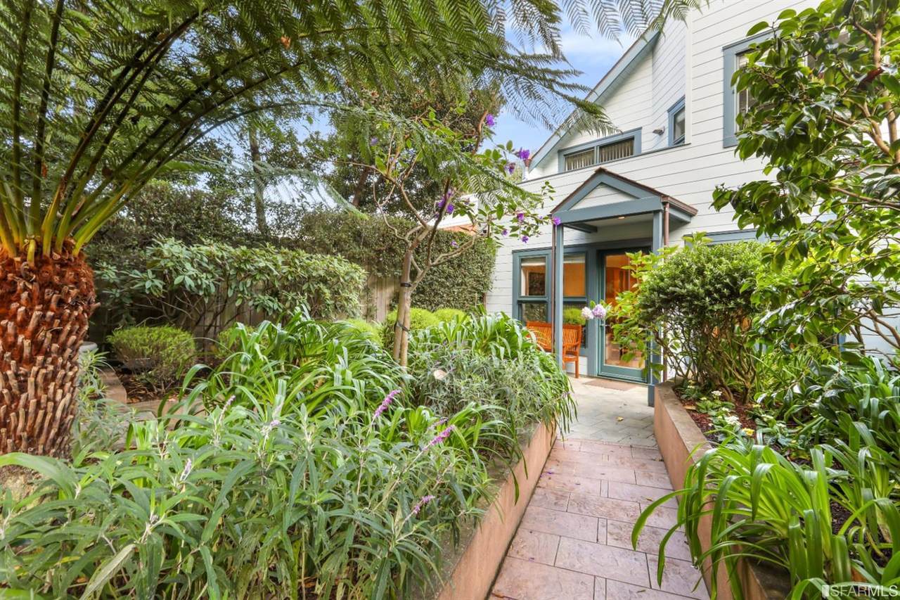 3410 California Street - Photo 1