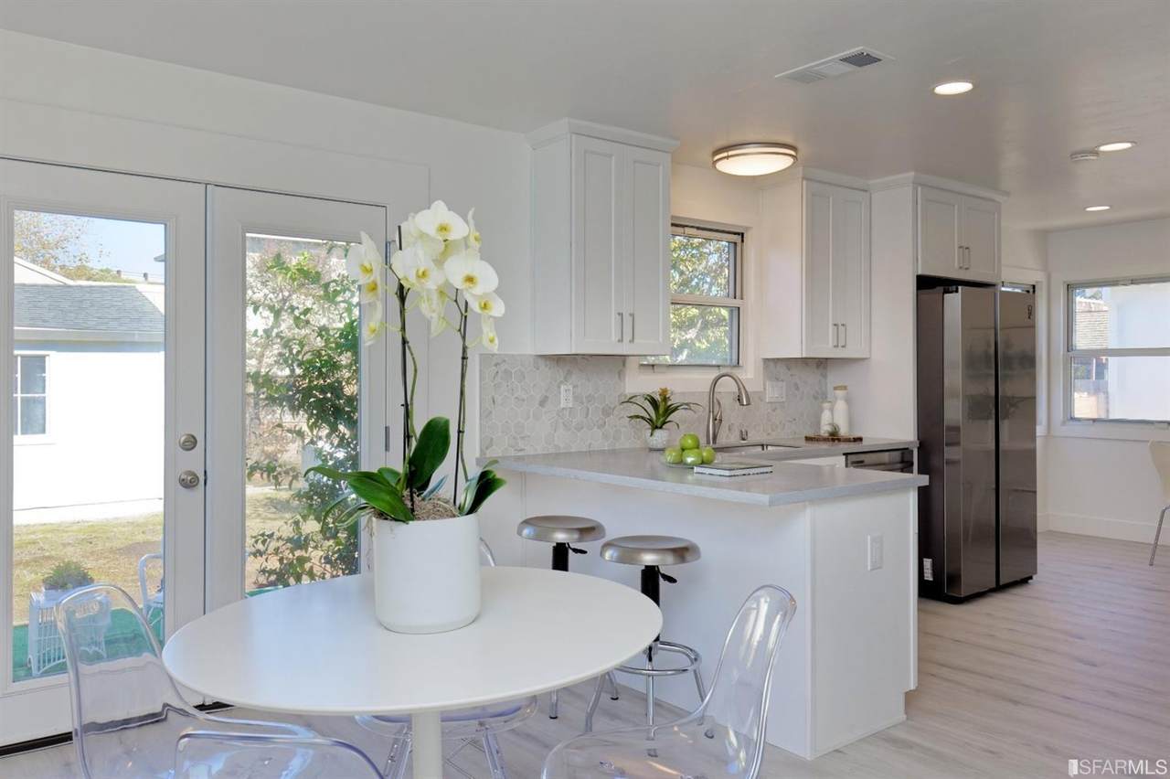 531 Walnut Street - Photo 1