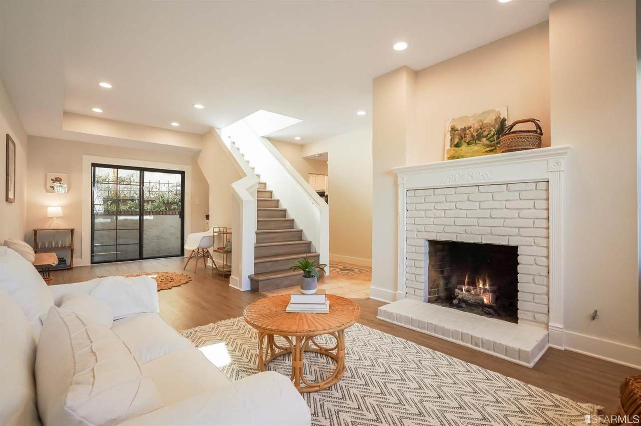 119 Primrose Road - Photo 1