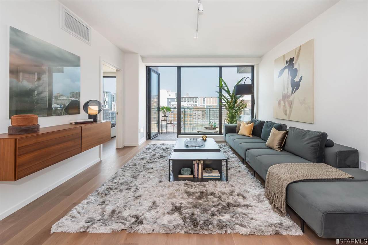 555 Golden Gate Avenue - Photo 1