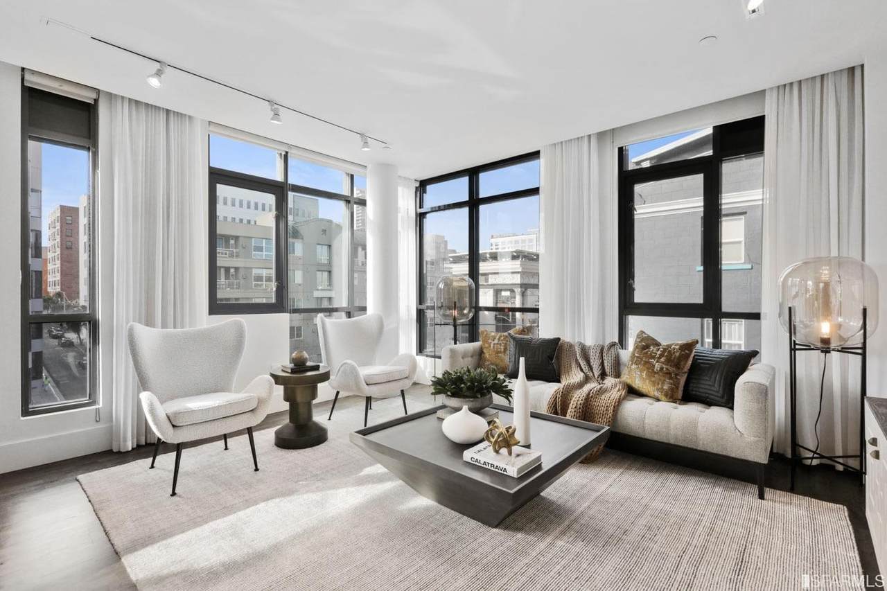 818 Van Ness Avenue - Photo 1