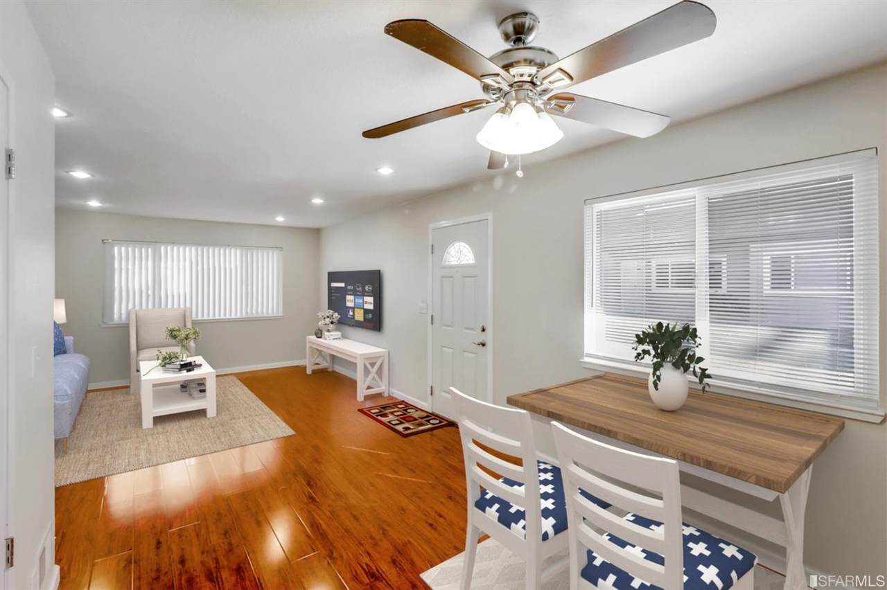 3801 Oxford Common - Photo 1