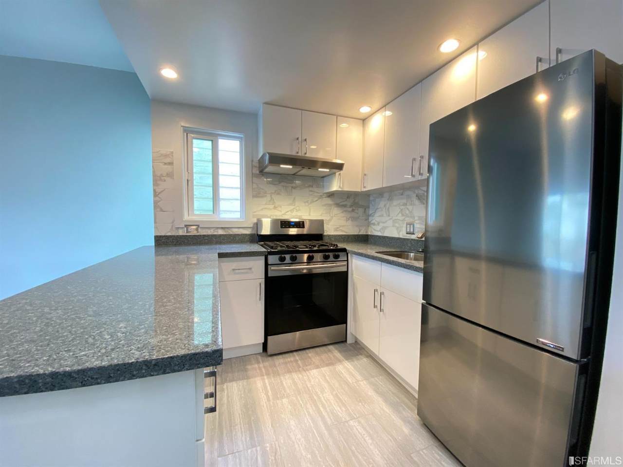 35 Belcher Street - Photo 1