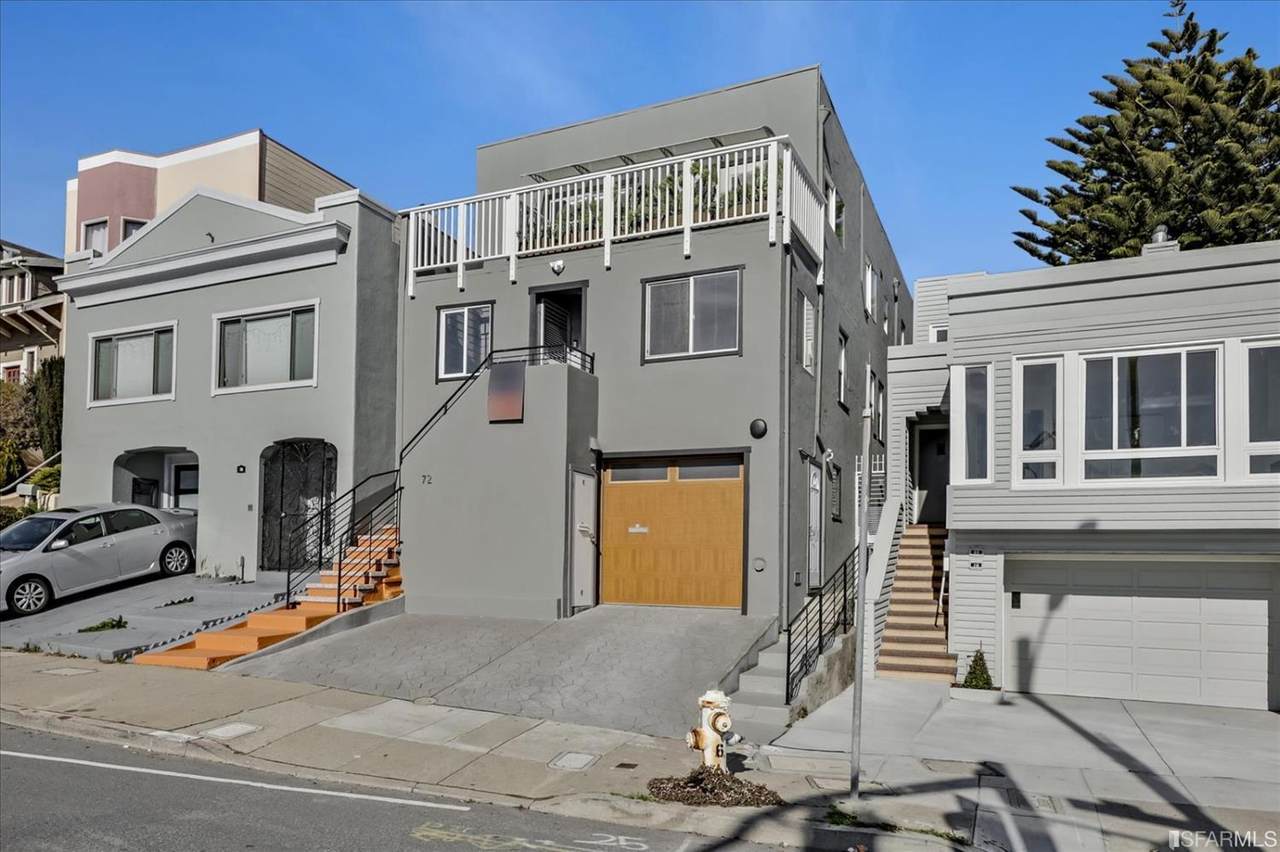 72 Monterey Boulevard - Photo 1