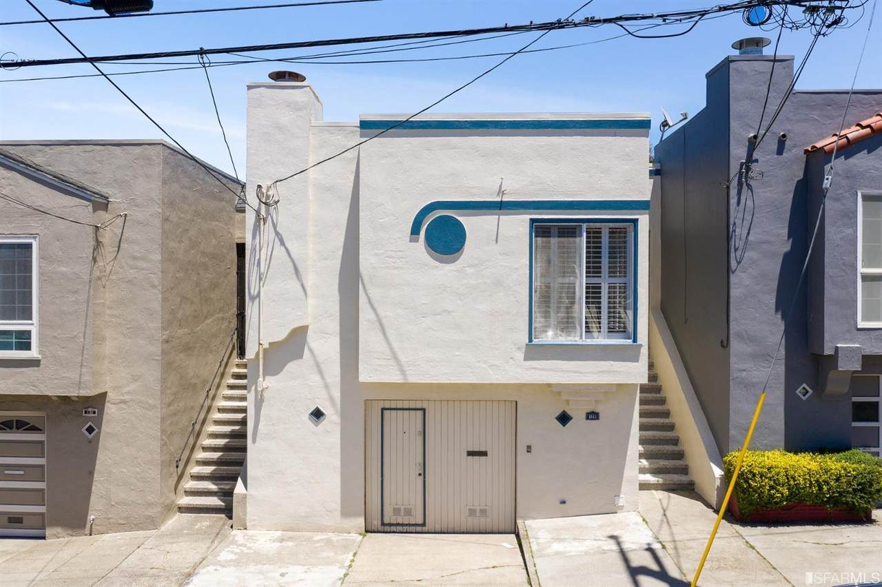 126 Naglee Avenue - Photo 1