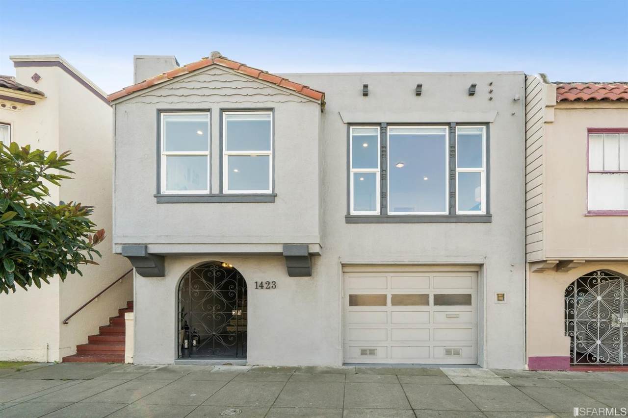1423 Oakdale Drive - Photo 1