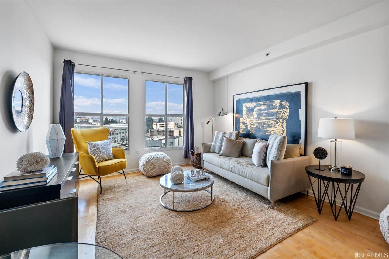 140 Van Ness Avenue - Photo 1