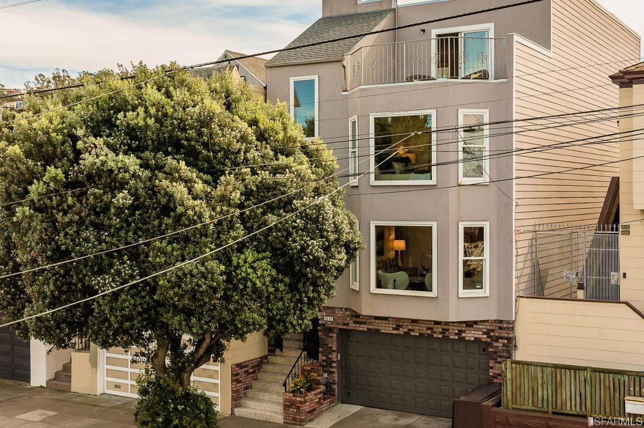 419 Lawton Street - Photo 1