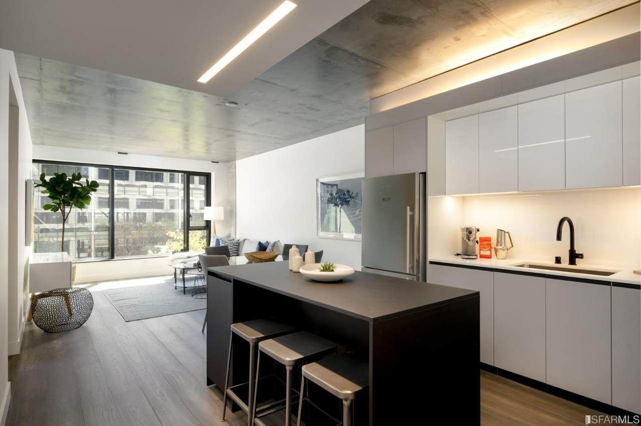 960 Market Street - Photo 1